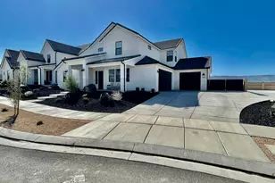 813 W Rust Dr, Saint George, UT 84790 - Photo 5