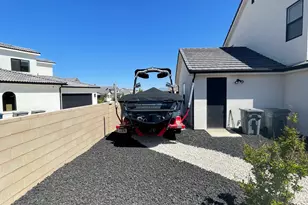 813 W Rust Dr, Saint George, UT 84790 - Photo 3