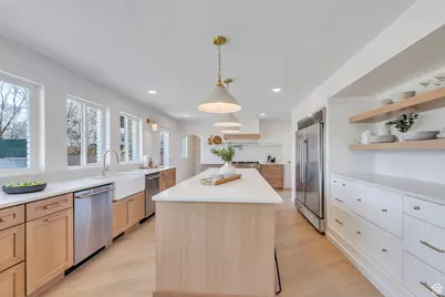 881 S 635 W, Orem, UT 84058 - Photo 13