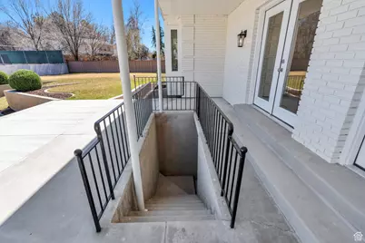 881 S 635 W, Orem, UT 84058 - Photo 47