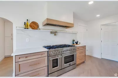 881 S 635 W, Orem, UT 84058 - Photo 17