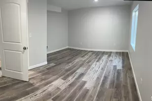 4937 E Lake Dr, Eagle Mountain, UT 84005 - Photo 15