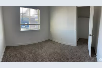 4937 E Lake Dr, Eagle Mountain, UT 84005 - Photo 9