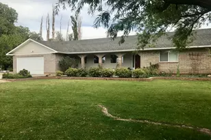 430 E Canyon Rd, Fillmore, UT 84631 - Photo 1