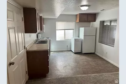 3507 W 4700 S, Taylorsville, UT 84129 - Photo 27