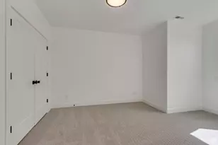 8077 N Bristle Cone Rd, Eagle Mountain, UT 84005 - Photo 39