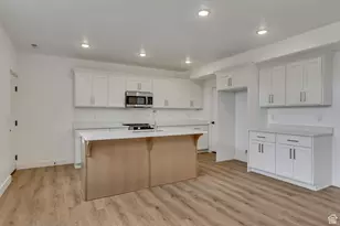 8077 N Bristle Cone Rd, Eagle Mountain, UT 84005 - Photo 33