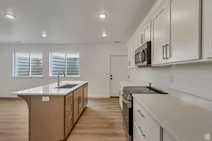 8077 N Bristle Cone Rd, Eagle Mountain, UT 84005 - Photo 31