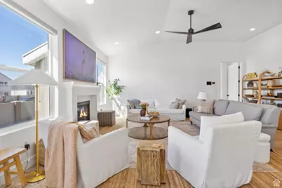 4947 W Evergreen Ln, Highland, UT 84003 - Photo 3