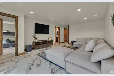 2421 S Navajo #PI-C50, Coalville, UT 84017 - Photo 27