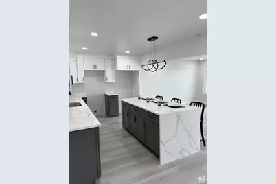 1406 Swinton Ln, Farmington, UT 84025 - Photo 9