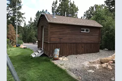 700 W Gravel Rd, Kanab, UT 84741 - Photo 15