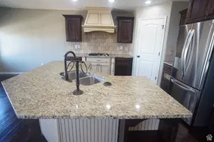 2256 E 8240 S, South Weber, UT 84405 - Photo 15