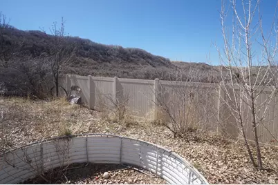 2256 E 8240 S, South Weber, UT 84405 - Photo 59