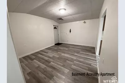 2103 S Mountain Vista Ln E, Provo, UT 84606 - Photo 19