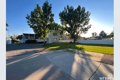 2103 S Mountain Vista Ln E, Provo, UT 84606 - Photo 3