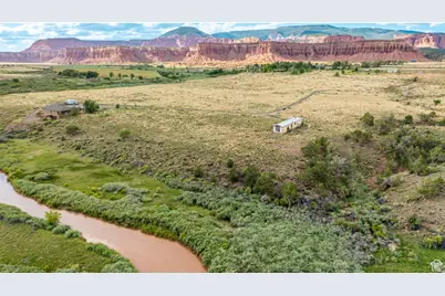 213 S 975 W #4, Torrey, UT 84775 - Photo 3