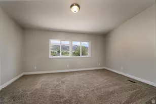 7461 W Deep Creek Rd, Vernal, UT 84078 - Photo 11