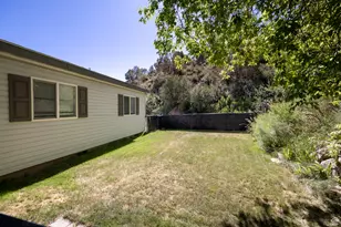 7461 W Deep Creek Rd, Vernal, UT 84078 - Photo 23