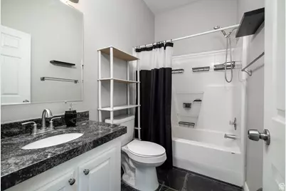 7461 W Deep Creek Rd, Vernal, UT 84078 - Photo 15