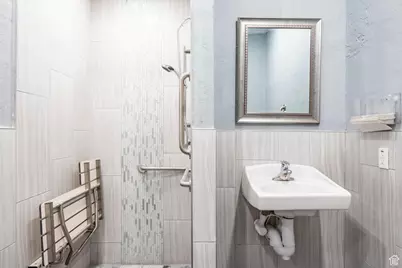 122 W Winchester St #102, Murray, UT 84107 - Photo 27