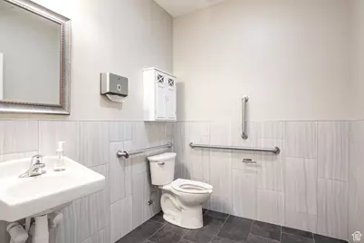 122 W Winchester St #102, Murray, UT 84107 - Photo 17