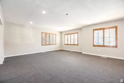 122 W Winchester St #102, Murray, UT 84107 - Photo 3