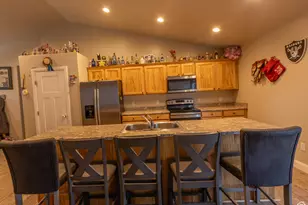 660 E 400 N, Spring City, UT 84662 - Photo 5