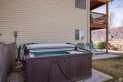 98 E Mt. Peale Dr, Moab, UT 84532 - Photo 51