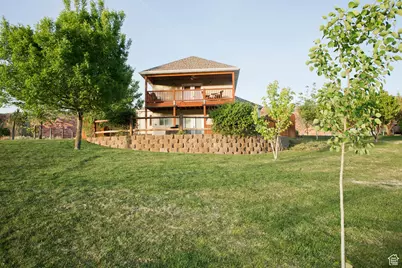 98 E Mt. Peale Dr, Moab, UT 84532 - Photo 5