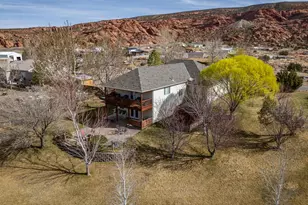 98 E Mt Peale Dr, Moab, UT 84532 - Photo 57