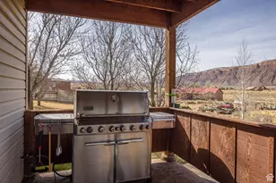 98 E Mt Peale Dr, Moab, UT 84532 - Photo 47