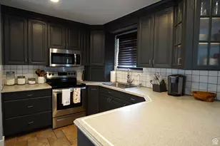 7598 S 2290 W, West Jordan, UT 84084 - Photo 15