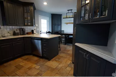 7598 S 2290 W, West Jordan, UT 84084 - Photo 17