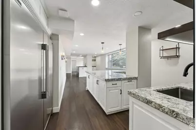 875 S Donner Way 1506 Way #1506, Salt Lake City, UT 84108 - Photo 21