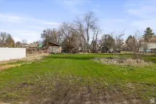 263 W Center St, Logan, UT 84321 - Photo 25