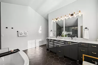 52 N 400 W, Farmington, UT 84025 - Photo 37