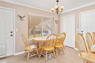 4347 W 11770 S, South Jordan, UT 84009 - Photo 9