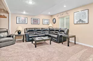 4347 W 11770 S, South Jordan, UT 84009 - Photo 17