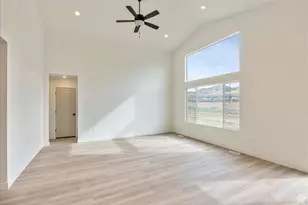 2329 E Woodbury Ln, Eagle Mountain, UT 84005 - Photo 13