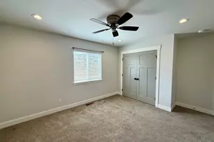 3525 S Sweetwater Pkwy, Garden City, UT 84028 - Photo 53