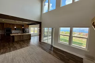 3525 S Sweetwater Pkwy, Garden City, UT 84028 - Photo 17