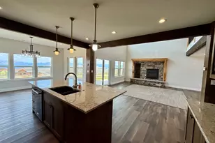 3525 S Sweetwater Pkwy, Garden City, UT 84028 - Photo 19