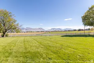 1050 S 200 W, Wellsville, UT 84339 - Photo 29
