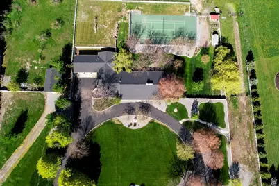 1050 S 200 W, Wellsville, UT 84339 - Photo 33