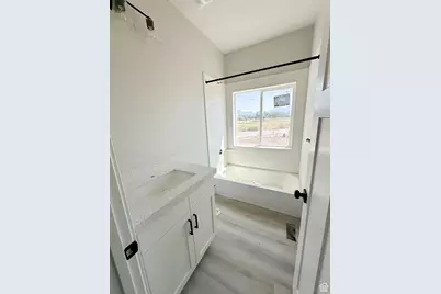 3639 S Macy Ln, West Haven, UT 84401 - Photo 33