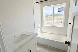 3639 S Macy Ln, West Haven, UT 84401 - Photo 33