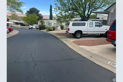 840 N Twin Lakes Dr #228, Saint George, UT 84770 - Photo 3