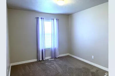 379 S 1370 E, Tooele, UT 84074 - Photo 19