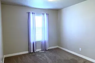 379 S 1370 E, Tooele, UT 84074 - Photo 19